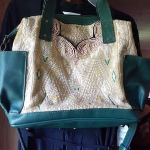 Hasta la vista Emerald green leather CDB purse